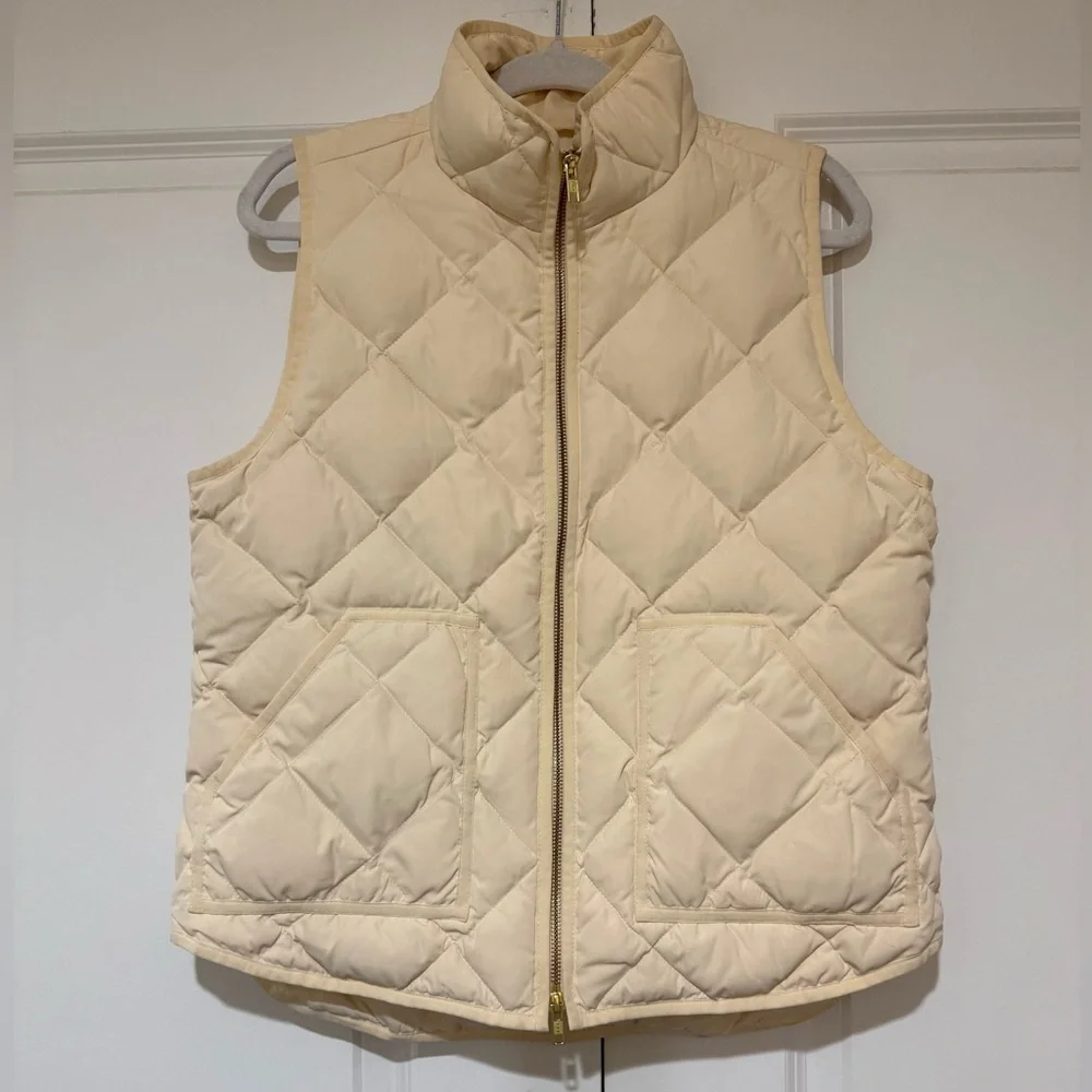 J. Crew Factory Ivory Quilted Vest with Gold Zipper